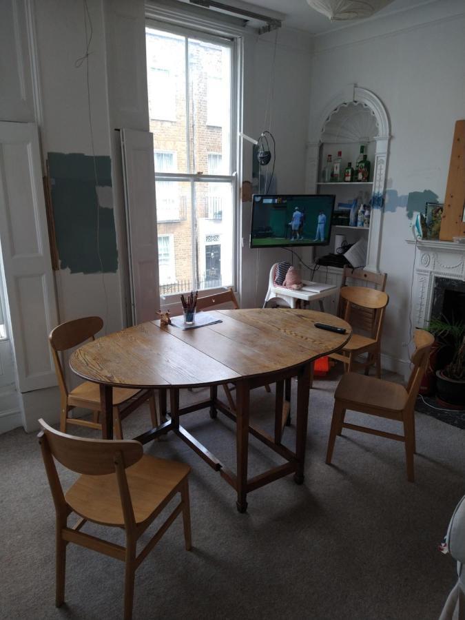Central London Flat. Georgian Terrace. Bright. מראה חיצוני תמונה