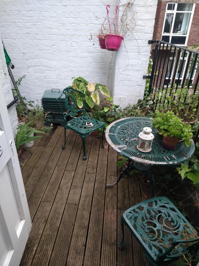 Central London Flat. Georgian Terrace. Bright. מראה חיצוני תמונה